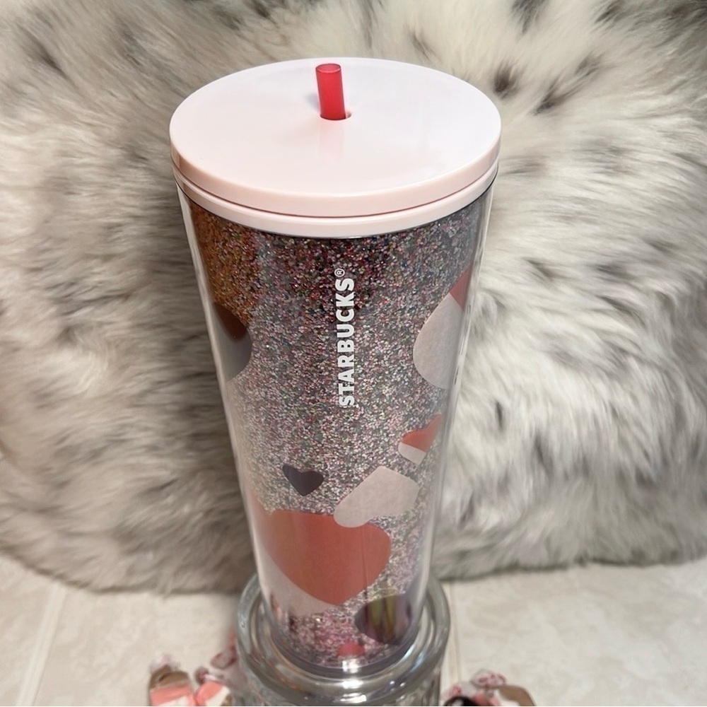 Starbucks Pink Glitter Limited Edition Valentine’s Hearts 24oz Tumbler New - Picture 3 of 17